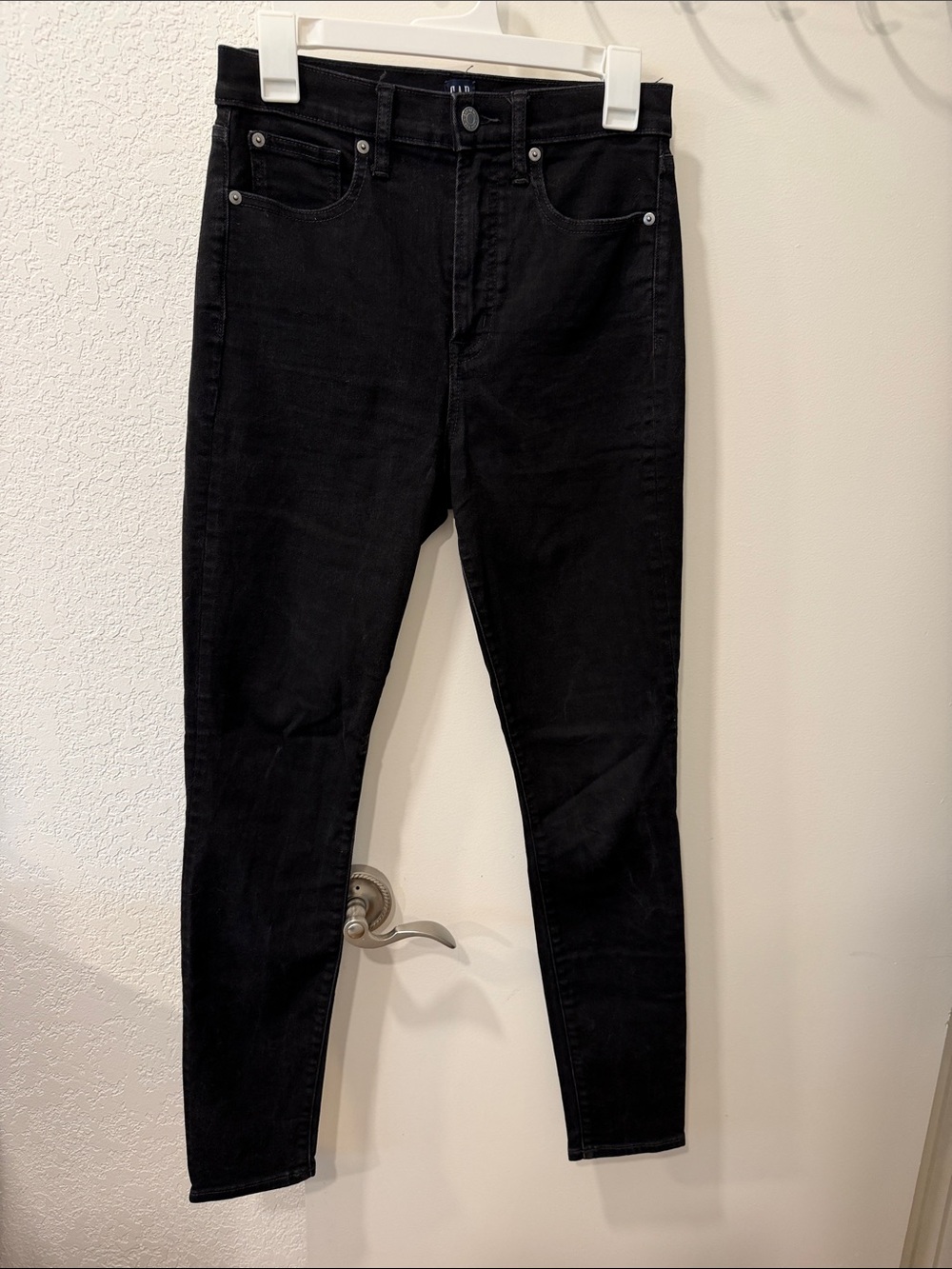 Black Women’s Skinny Jeans